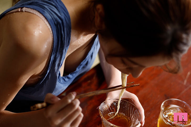 Đụ nhau với tớ đi Hinako Mori